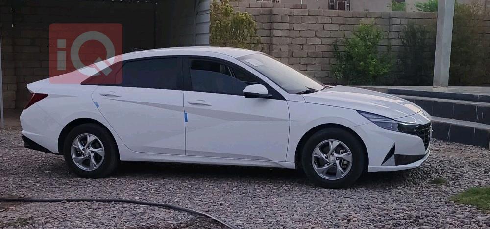 هیوندای ئەڤانتی